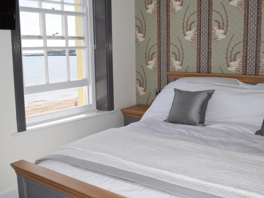 The View On The Terrace Bed & Breakfast Weymouth Room photo